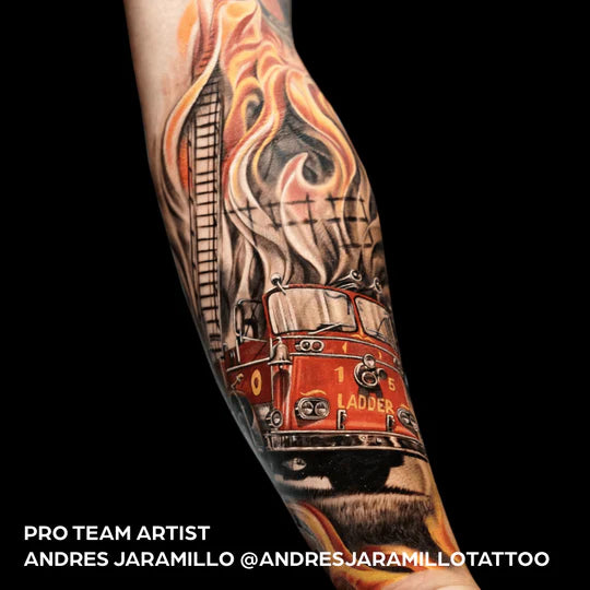 Paul Rogers Red — World Famous Tattoo Ink